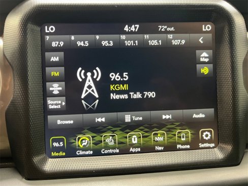 Used 2023 Jeep Wrangler Sahara w/ Cold Weather Group image 31