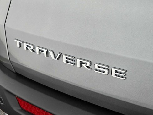 New 2026 Chevrolet Traverse LT w/ Enhanced Driving Package image 14