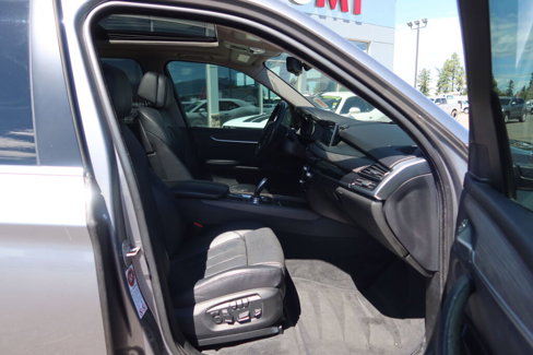 Used 2015 BMW X5 xDrive35i image 16