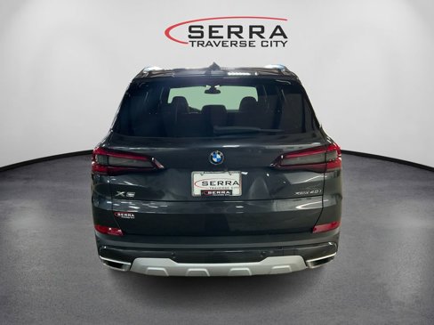 Used 2023 BMW X5 xDrive40i w/ Premium Package image 6
