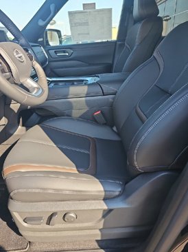 New 2026 Nissan Armada SL image 7