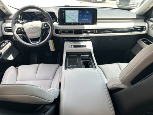 New 2025 Lincoln Aviator Reserve image 14