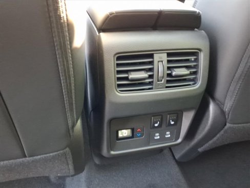 New 2026 Nissan Rogue Platinum image 28