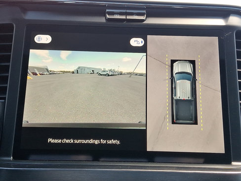 New 2025 Ford F350 Lariat w/ Lariat Ultimate Package image 14