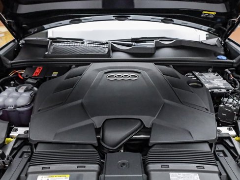 New 2025 Audi Q8 Prestige image 30