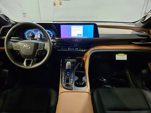 New 2026 Toyota Crown Limited image 9