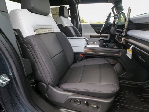 New 2025 GMC Hummer EV 3X image 24