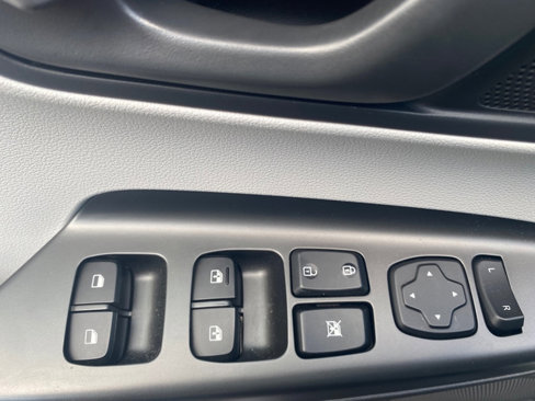 Used 2023 Hyundai Kona SEL image 18