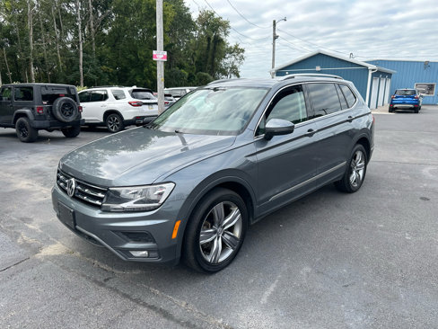 Used 2021 Volkswagen Tiguan SEL w/ 3rd Row Seat Package image 1