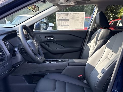New 2026 Nissan Rogue SV image 10