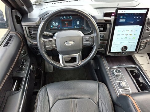 Used 2023 Ford Expedition Platinum image 21