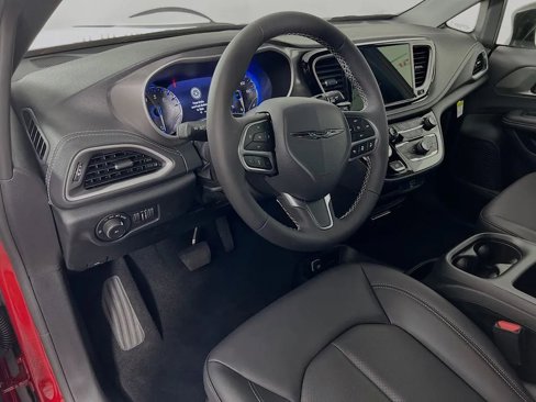 New 2026 Chrysler Pacifica Select image 10