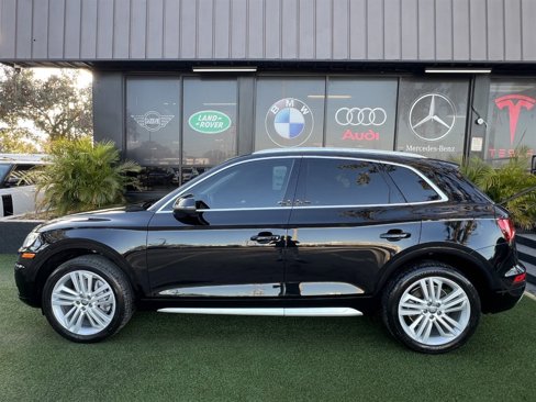 Used 2020 Audi Q5 2.0T Premium Plus w/ Premium Plus Package image 7