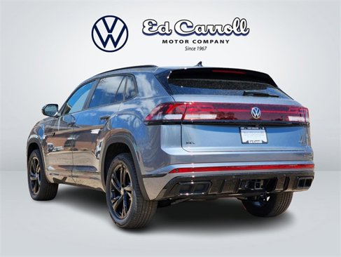 New 2025 Volkswagen Atlas Cross Sport SEL R-Line image 5