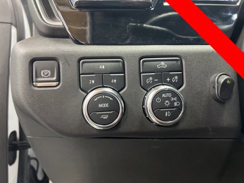 Certified 2024 GMC Sierra 3500 SLE w/ SLE Value Package image 9