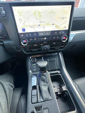 Used 2025 Lexus GX 550 image 35