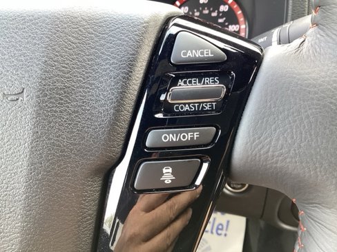 Used 2024 Nissan Frontier PRO-4X w/ Pro Premium Package image 32