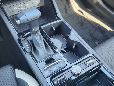 New 2025 Kia K5 GT-Line image 14