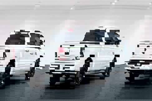 Used 2020 RAM 1500 Big Horn image 2