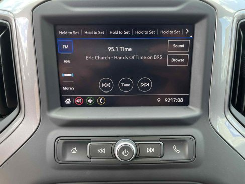 Used 2020 Chevrolet Silverado 2500 Custom w/ Custom Value Package image 25