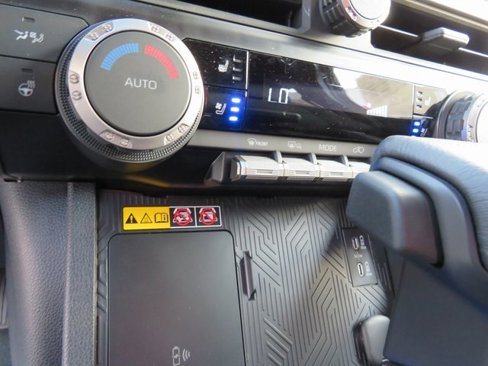 New 2025 Toyota 4Runner TRD Off-Road Premium image 33