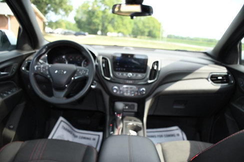 Used 2023 Chevrolet Equinox RS image 27