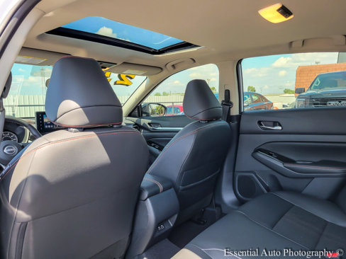 Used 2025 Nissan Altima 2.5 SR w/ SR Premium Package image 14