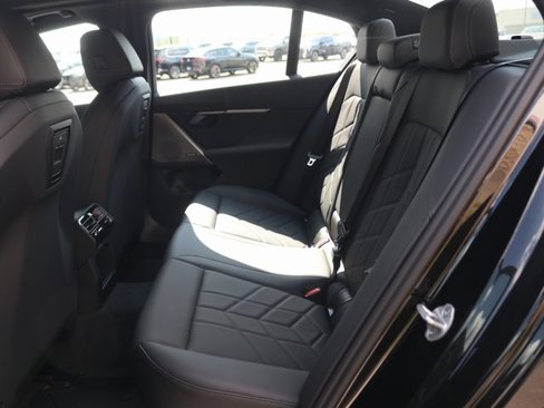 New 2026 BMW 530i xDrive w/ M Sport Package image 24
