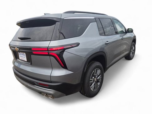 New 2026 Chevrolet Traverse LT w/ Driver Confidence Package image 4