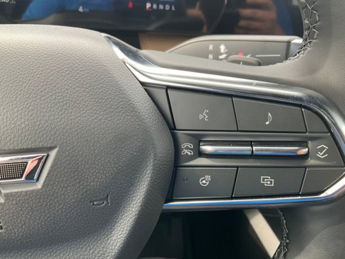 New 2026 Chevrolet Equinox ACTIV w/ LPO, Floor Liner Package image 6