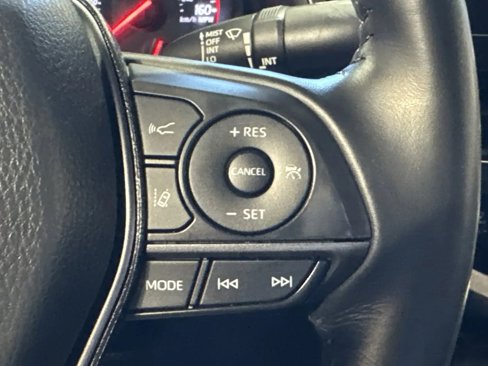 Used 2023 Toyota Camry XSE image 17