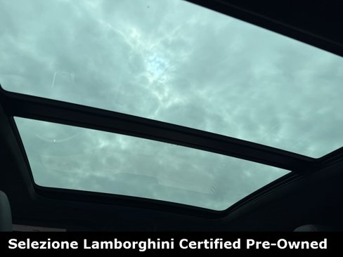 Used 2022 Lamborghini Urus image 33