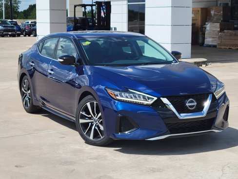 Used 2023 Nissan Maxima SV w/ Floor Mat Group image 2