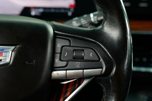 Used 2021 Cadillac Escalade ESV Premium Luxury image 30
