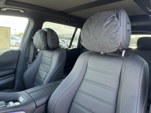New 2026 Mercedes-Benz GLS 580 4MATIC image 20