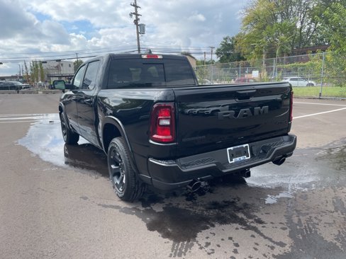 New 2026 RAM 1500 4x4 Crew Cab image 4