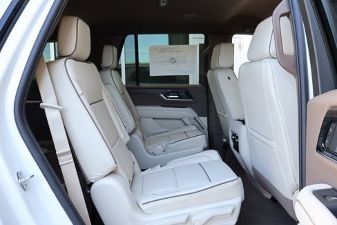 New 2026 GMC Yukon Denali image 19