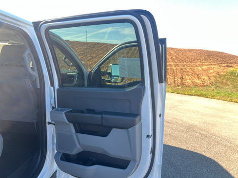 New 2026 Ford F550 4x4 Crew Cab Super Duty image 14