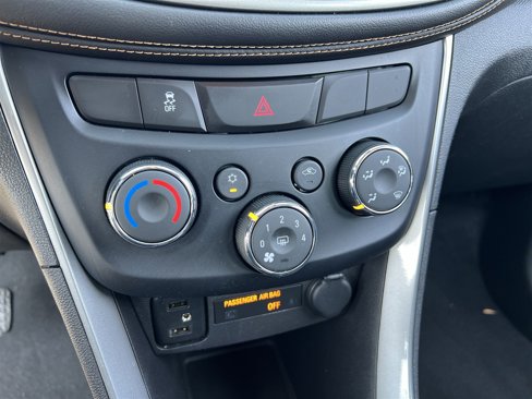 Certified 2019 Chevrolet Trax LS image 16