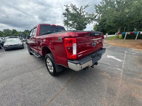 Used 2017 Ford F250 Lariat w/ Chrome Package image 3