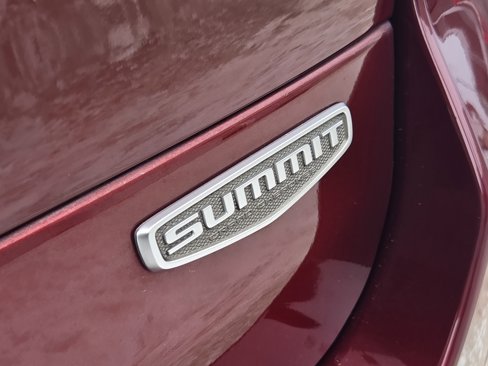 Used 2022 Jeep Grand Cherokee L Summit image 14