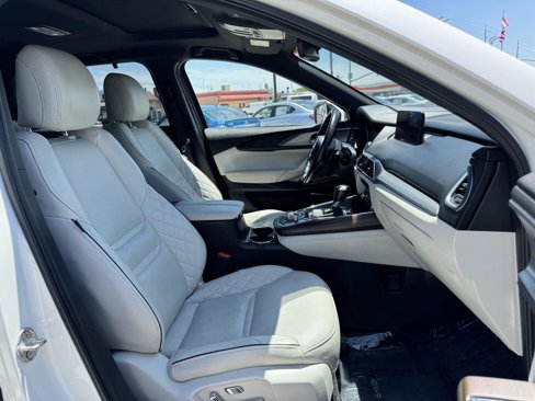 Used 2023 MAZDA CX-9 Signature image 20