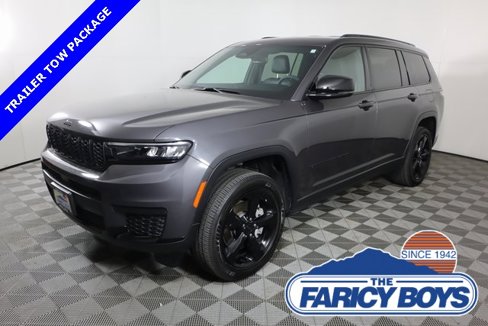 Used 2024 Jeep Grand Cherokee L Laredo image 1
