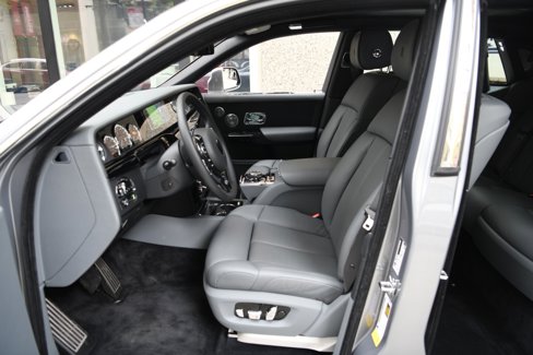 Certified 2022 Rolls-Royce Phantom Sedan image 9