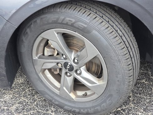 Used 2022 Kia K5 LXS image 9