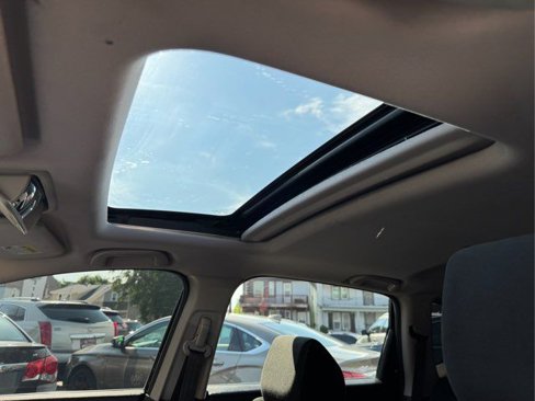 Used 2017 Honda CR-V EX image 12