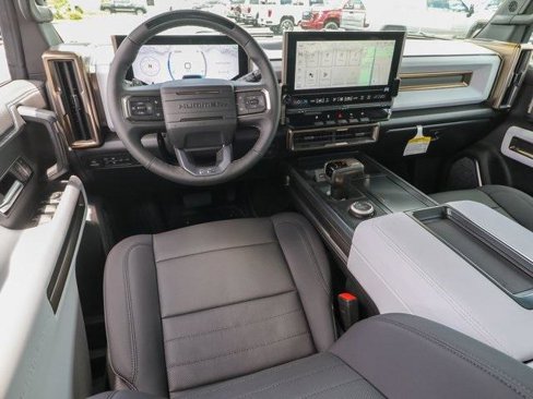 New 2025 GMC Hummer EV 3X image 16