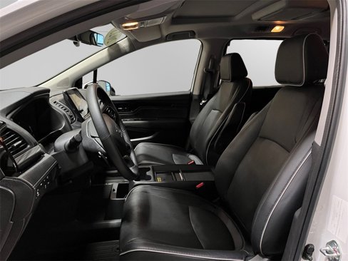 Used 2023 Honda Odyssey Touring image 25