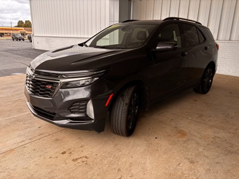 Used 2022 Chevrolet Equinox RS w/ RS Leather Package image 3
