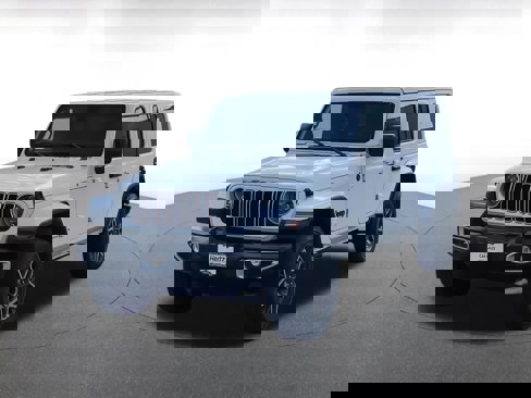 Used 2025 Jeep Wrangler Sahara image 7